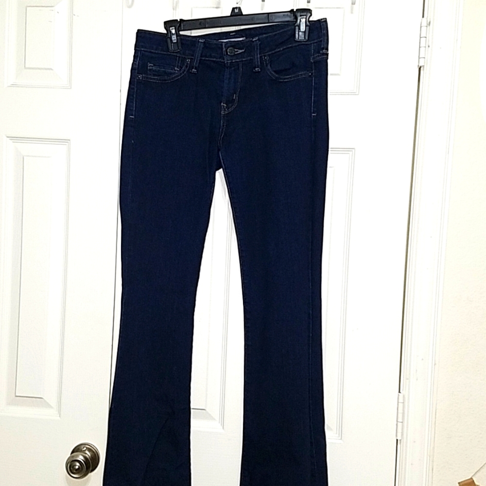 Levi's Low Boot Cut 545 size 6 dark denim